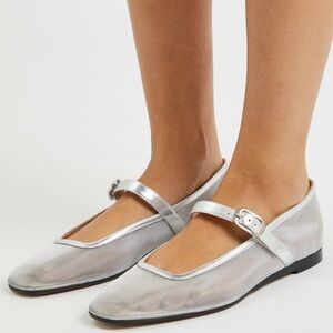 Le Monde Beryl Silver Mesh Mary Jane Flats Size 42